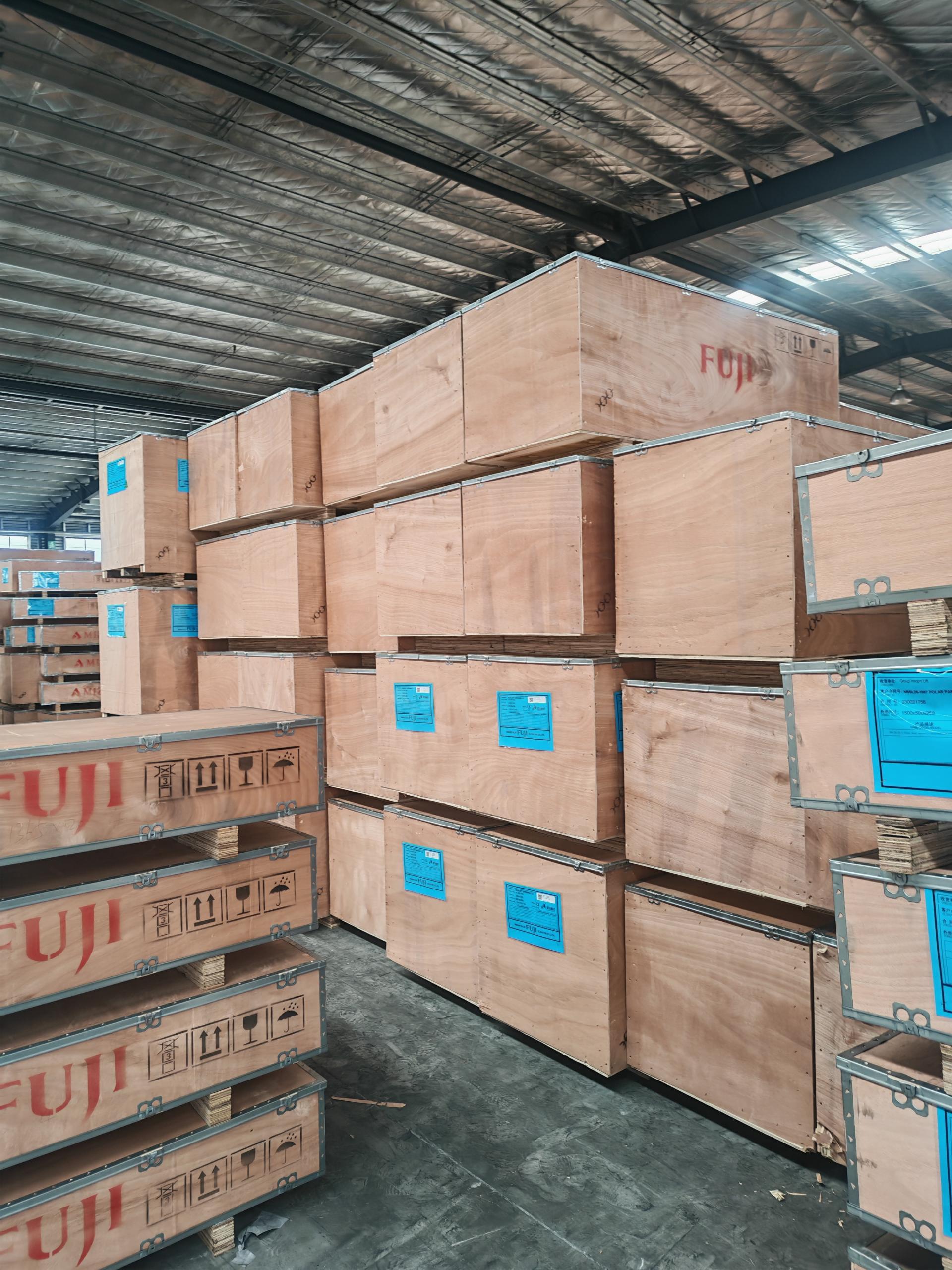 Maart 2026 markeert aanzienlijke liftverzendingen door Ningbo Blue Fuji
